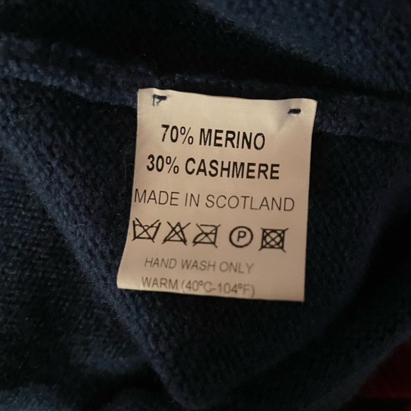 Talitha v-neck cashmere sweater - Picture 4 of 4